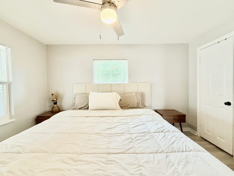 St. Petersburg House: 4528 70th Street North