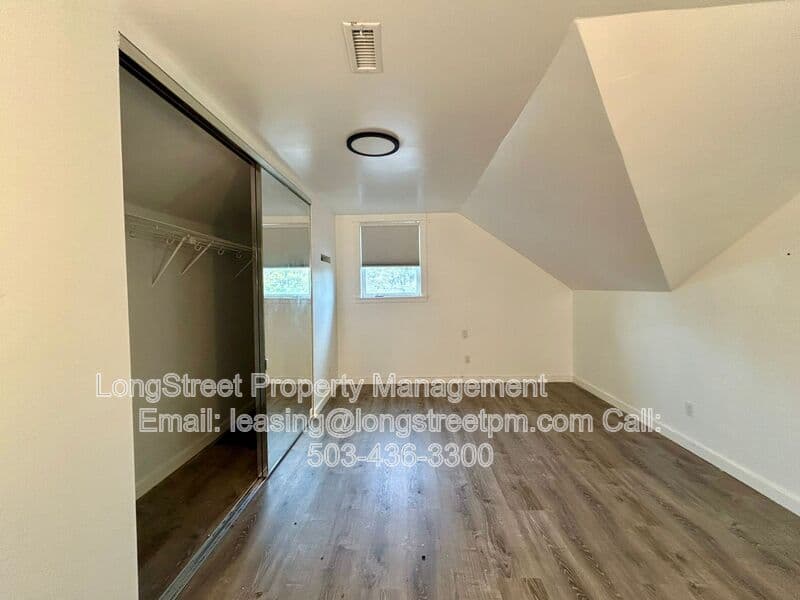 Portland House: 3520 SE 7th Ave