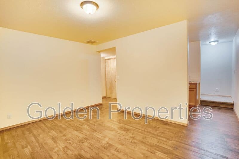Coeur D Alene House: 7665 N Courcelles Pkwy