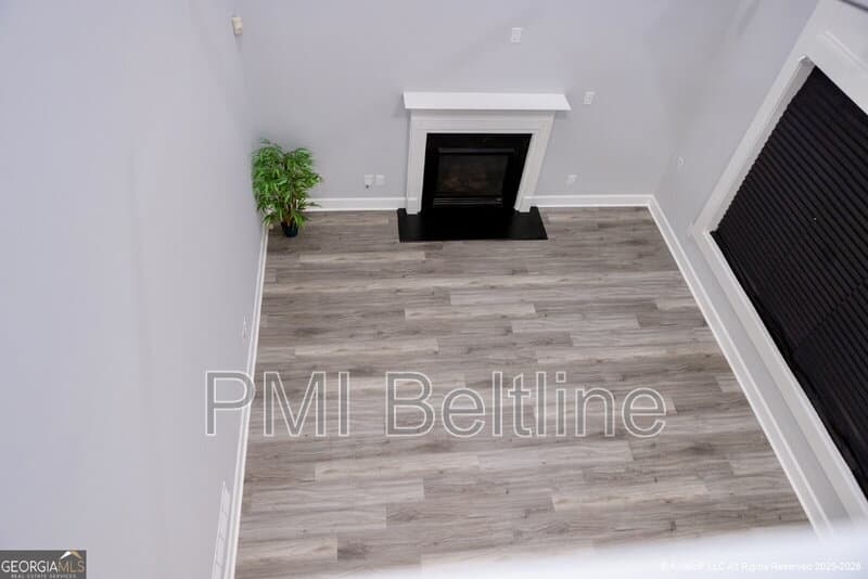 College Park House: 4644 Creekside Cove