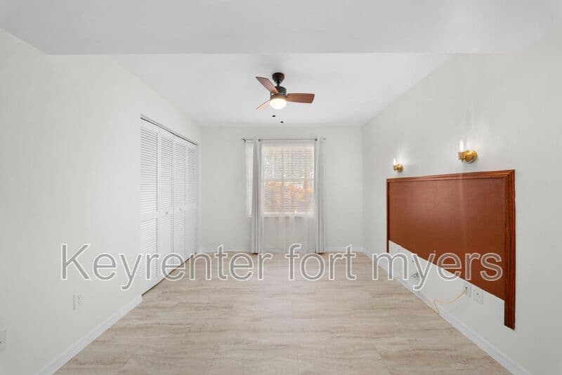 Fort Myers House: 14503 Lakewood Trace CT