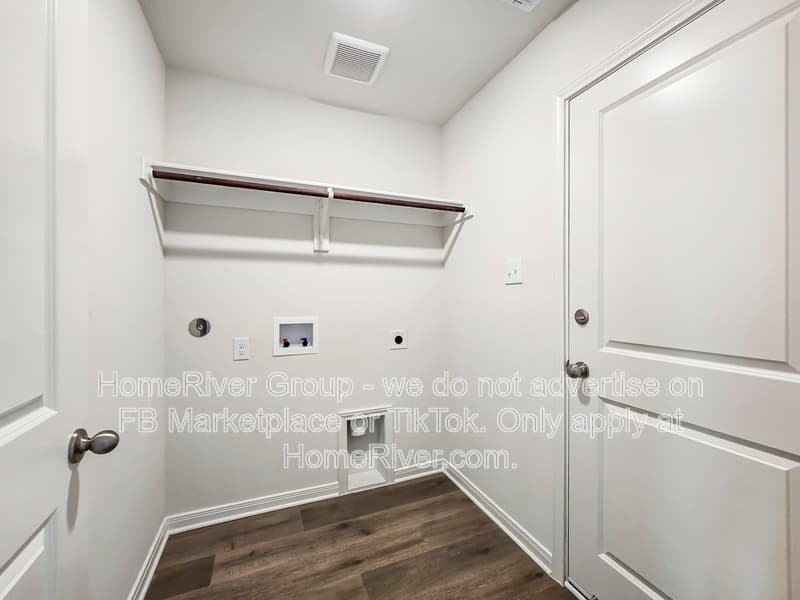 Fort Worth House: 9972 Fighting Falcon Way