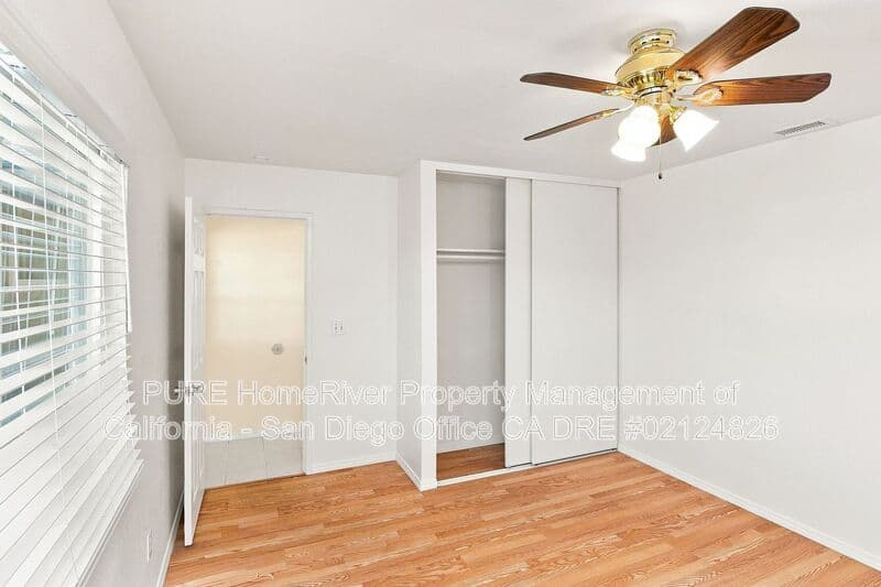 Spring Valley House: 640 Felicita Ave
