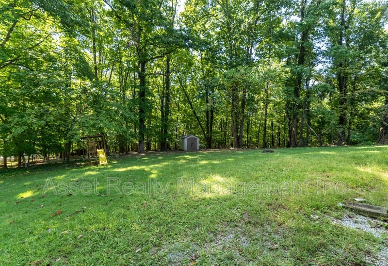 Oak Ridge House: 118 Ogontz Lane