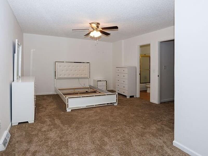 Golden Condo: 750 Tabor St