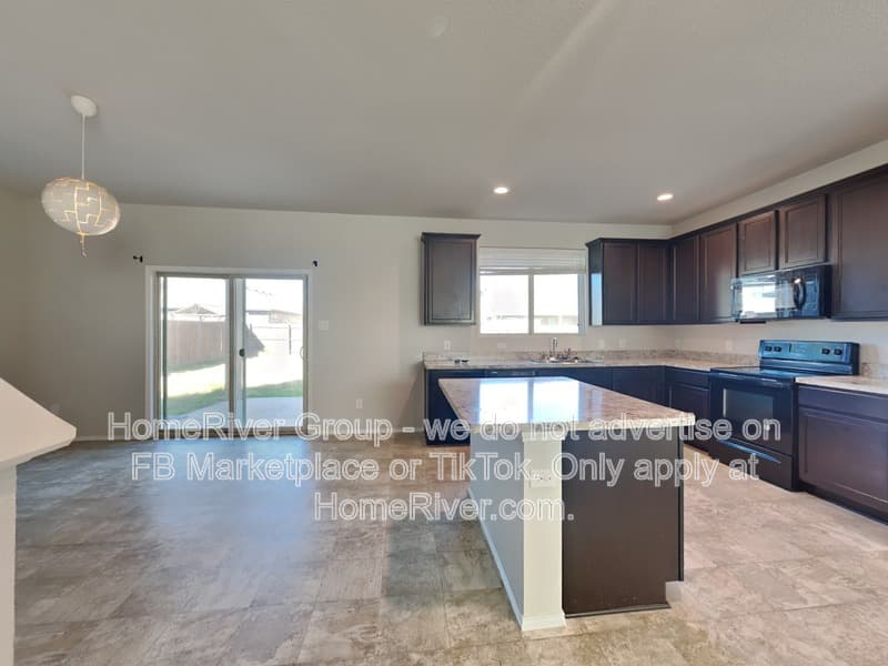 Fort Worth House: 6256 Topsail Dr