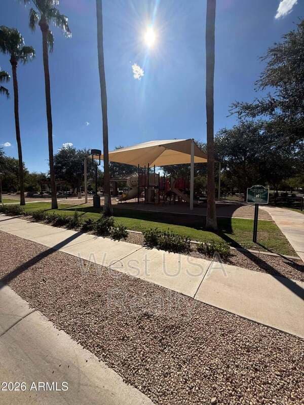 Gilbert Townhome: 1318 S Sabino Drive