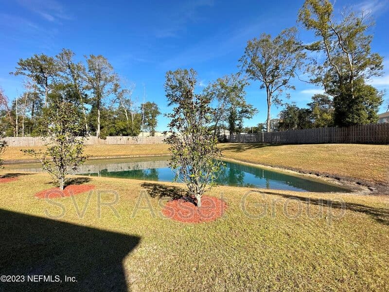 Jacksonville House: 257 ARALIA LN