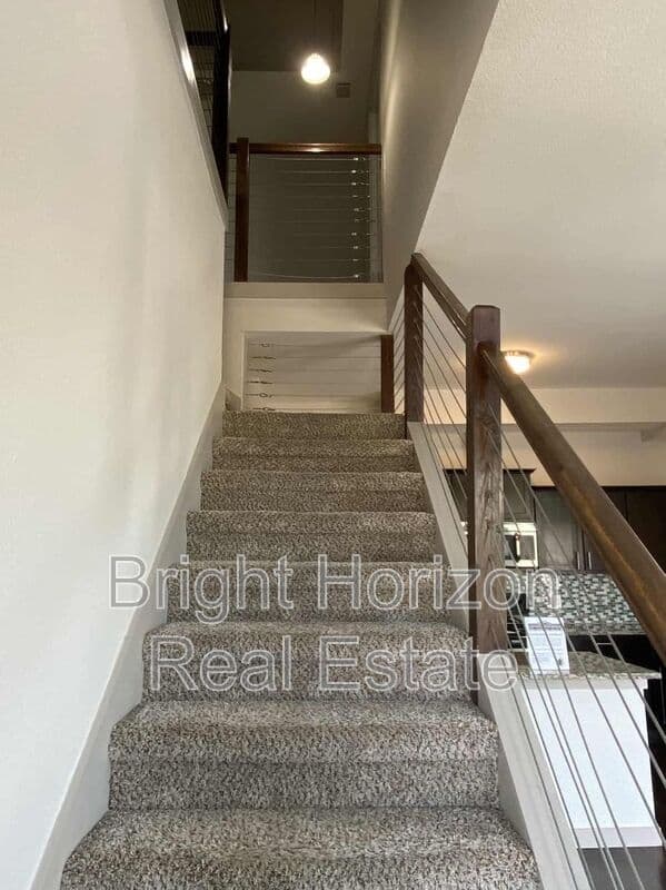 Hurst Condo: 3601 Valley Vista Drive