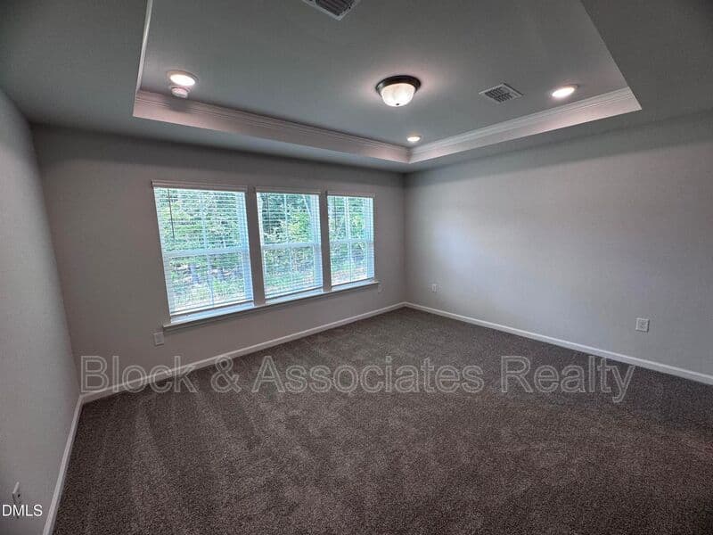 Raleigh House: 205 Broomside Avenue
