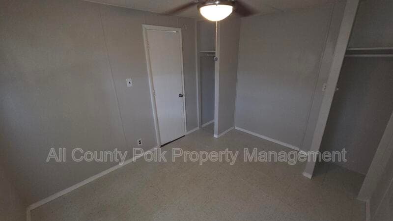 Lakeland Condo: 2735 W 10th St.