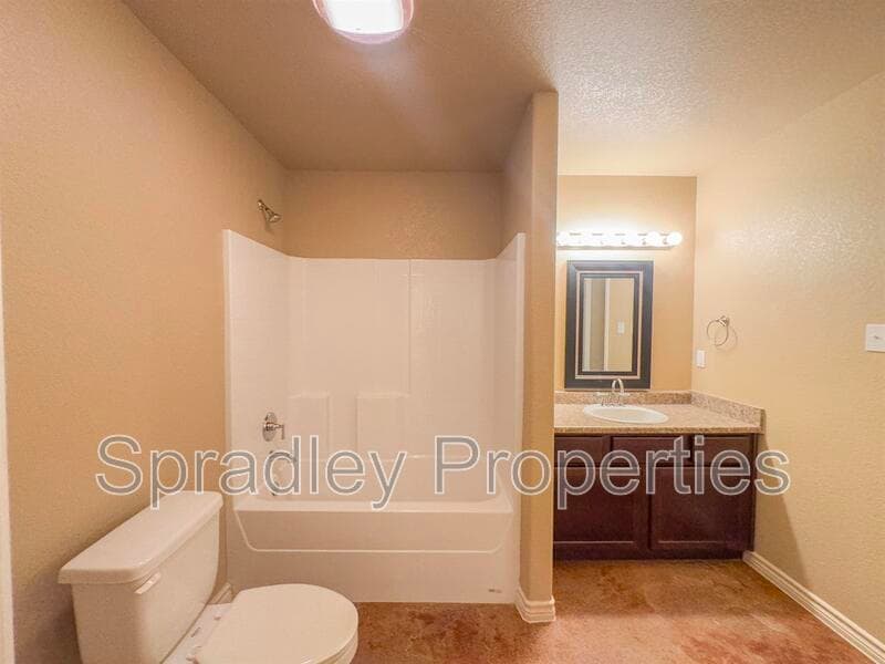 Belton Townhome: 1011 Laila Ln