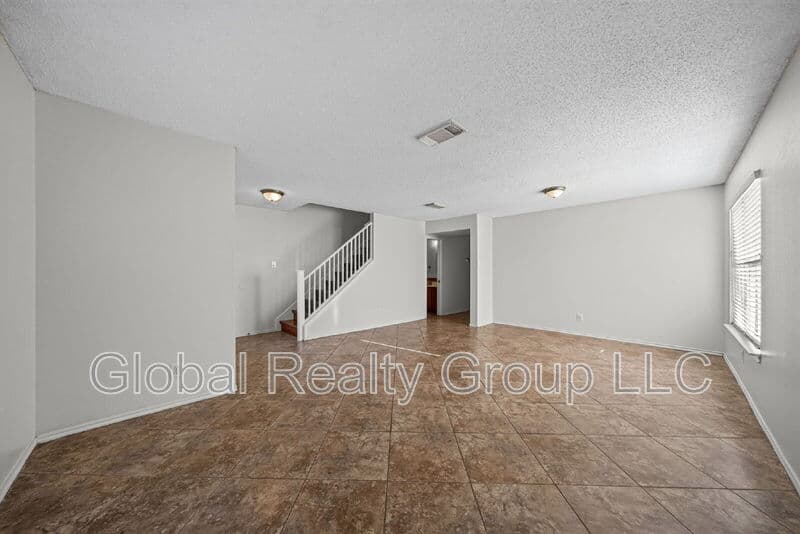 Converse House: 7702 Fairton Pl
