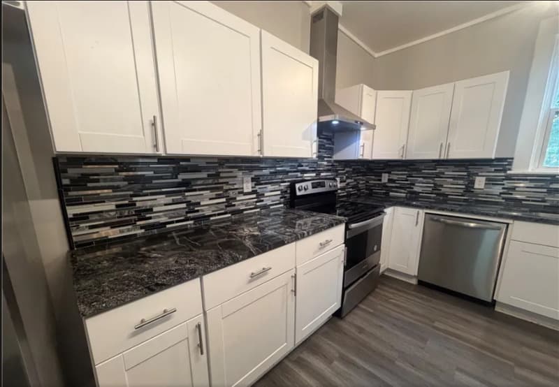 Richmond House: 3106 Carolina Ave