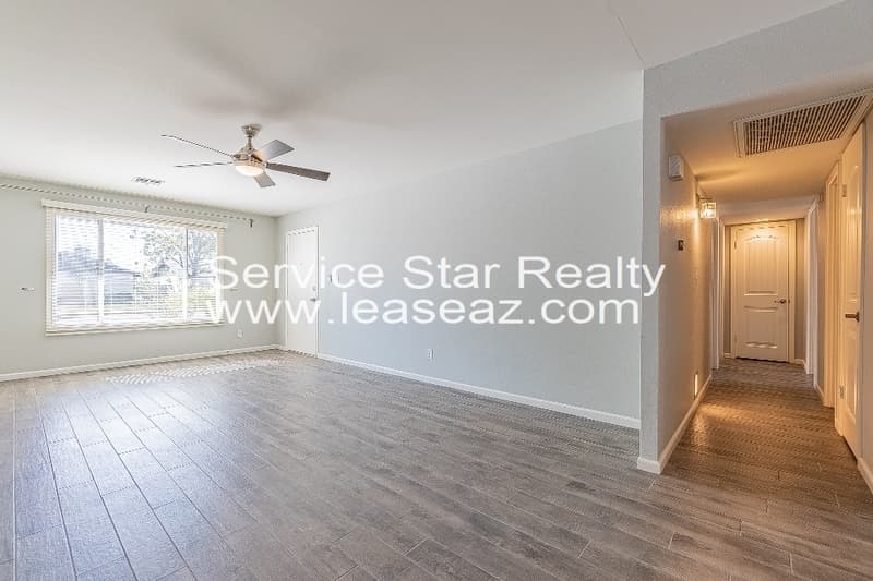 Tempe House: 2514 E Pebble Beach Dr