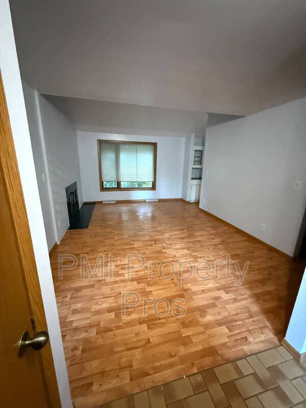 Brookfield Townhome: 4140 Eldorado Court