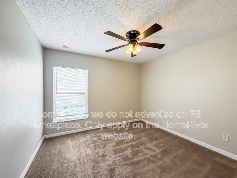 Tavares House: 2272 Merry Rd