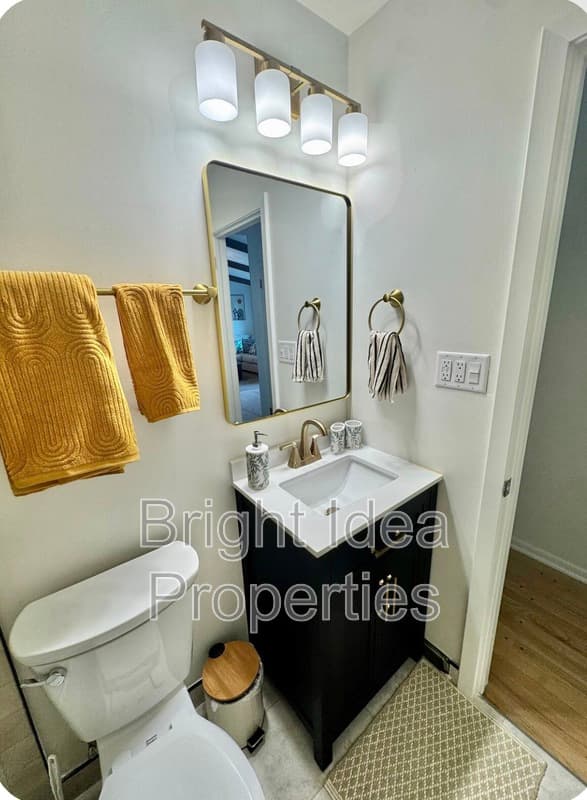 Saint Paul House: 896 Hadley Lane North