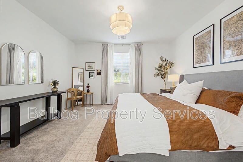 Queen Creek House: 22900 E Lords Way