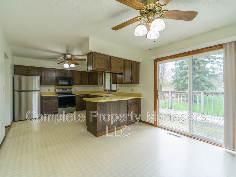 Albert Lea Condo: 1710 Gateway Drive