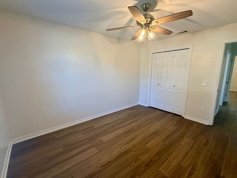 Milton House: 5836 Chi Chi Circle