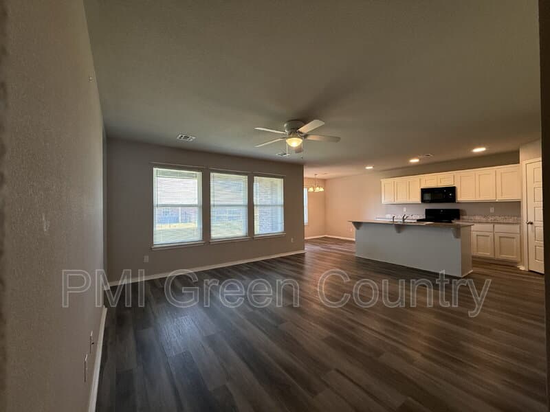 Skiatook Condo: 14709 N 46th W Ave
