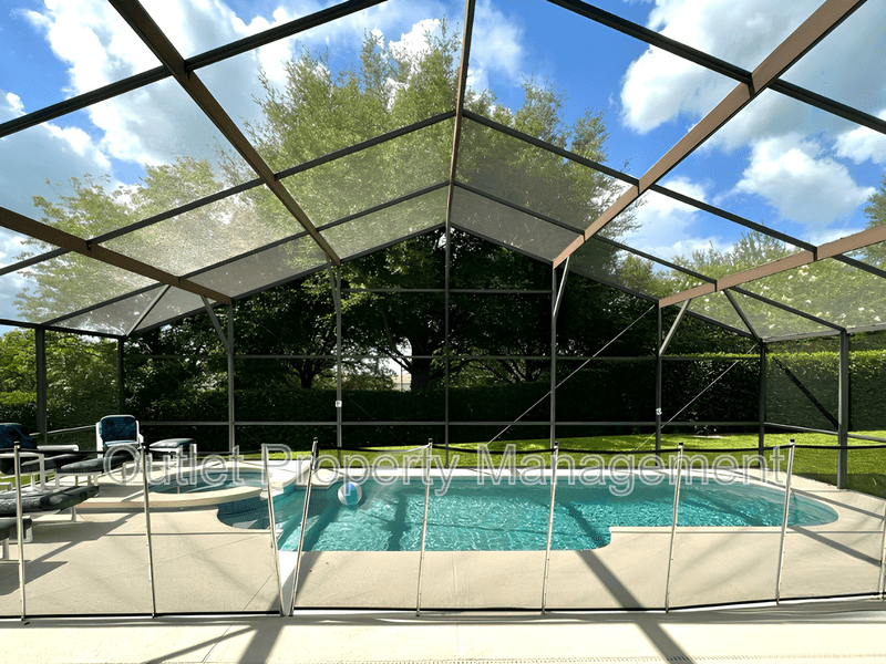 Davenport House: 122 Highgate Park Blvd
