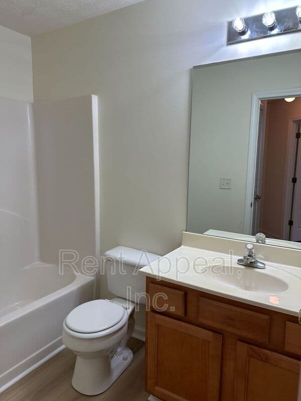 Duluth House: 3816 Dandridge Way