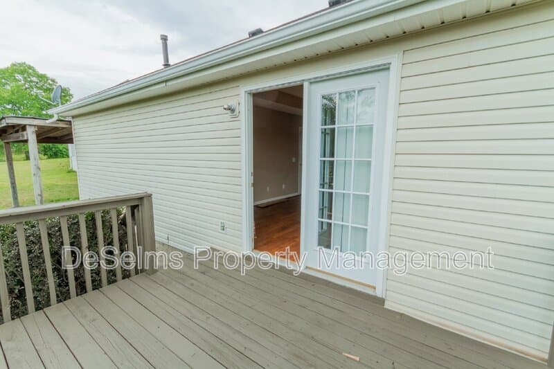 Smyrna House: 1009 Norwood Ct