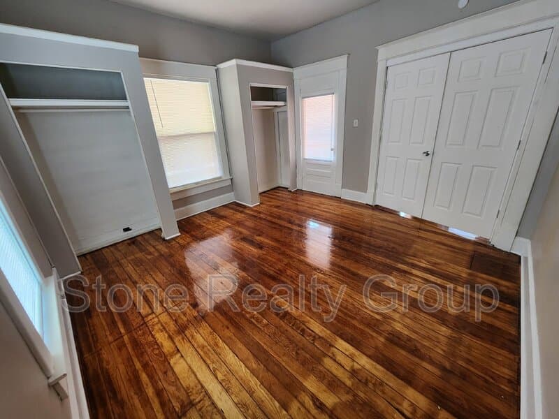 Terre Haute House: 2412 North 13th 1/2 Street
