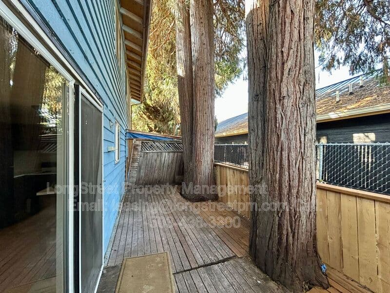 Beaverton Condo: 14173 SW Allen Blvd
