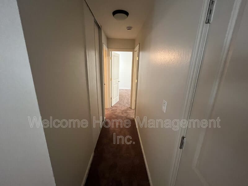 Concord House: 5460 Concord Blvd