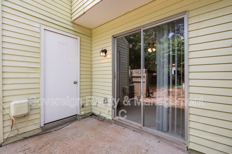 Norcross Condo: 6624 Ramsgate Way