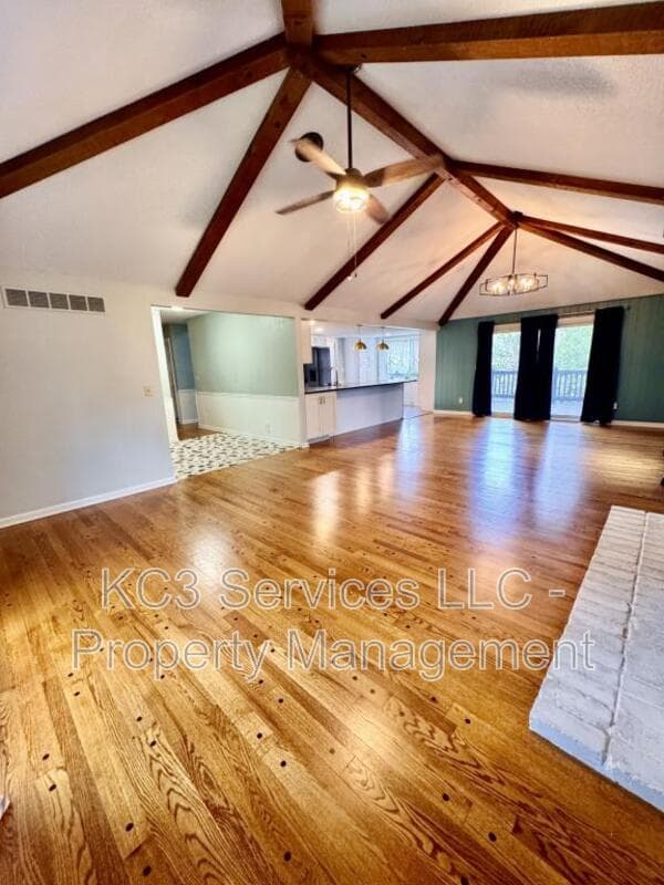 Kansas City House: 4311 NW 80th Terrace