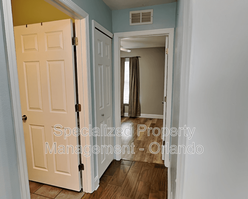 Orlando House: 3512 Stonefield Dr