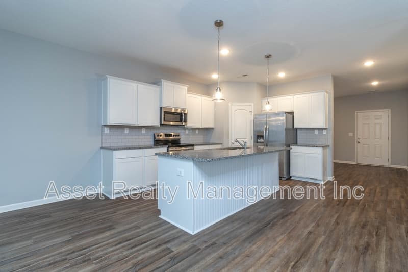 Knoxville House: 7832 Beeler Farms Ln