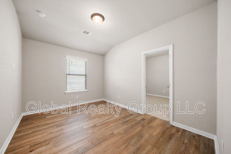 New Braunfels House: 1220 Ella Xing