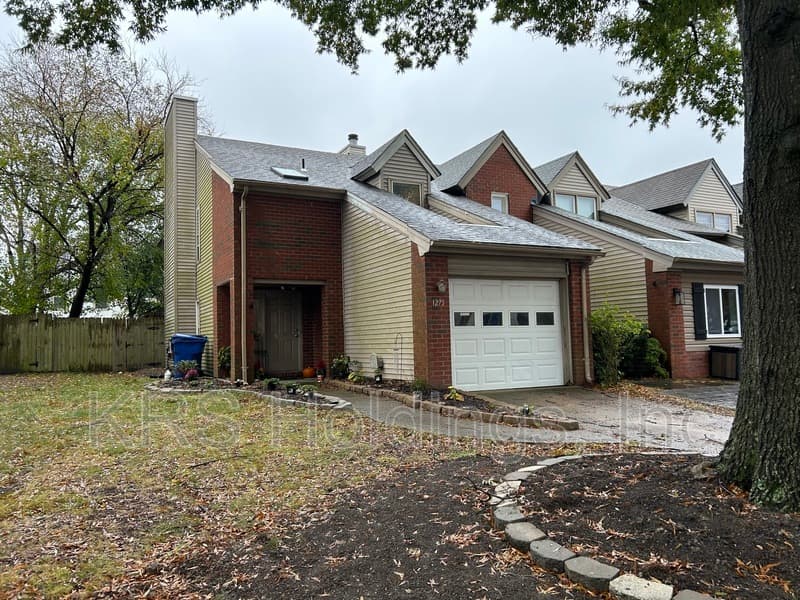 Virginia Beach House: 1275 Hillock Crossing