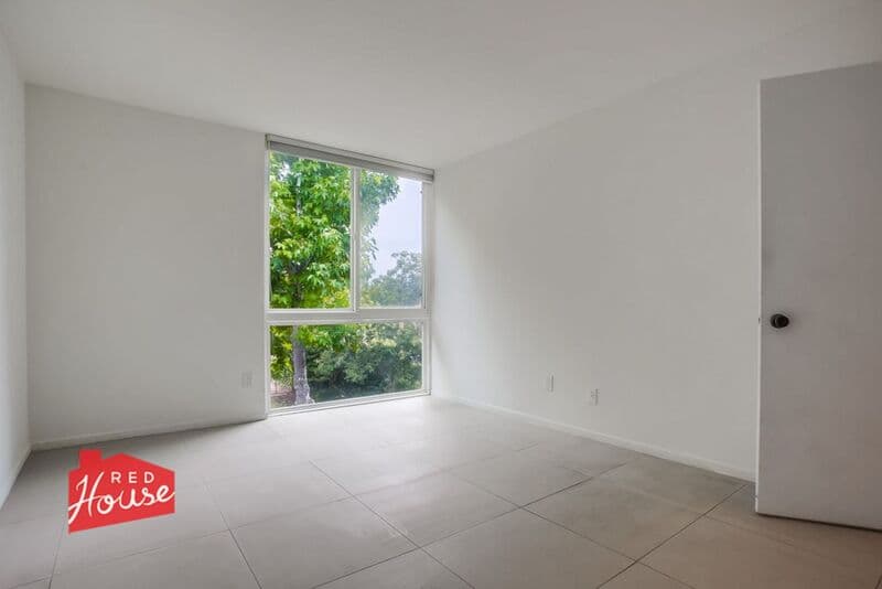 Solana Beach Condo: 325 S. Sierra Ave.