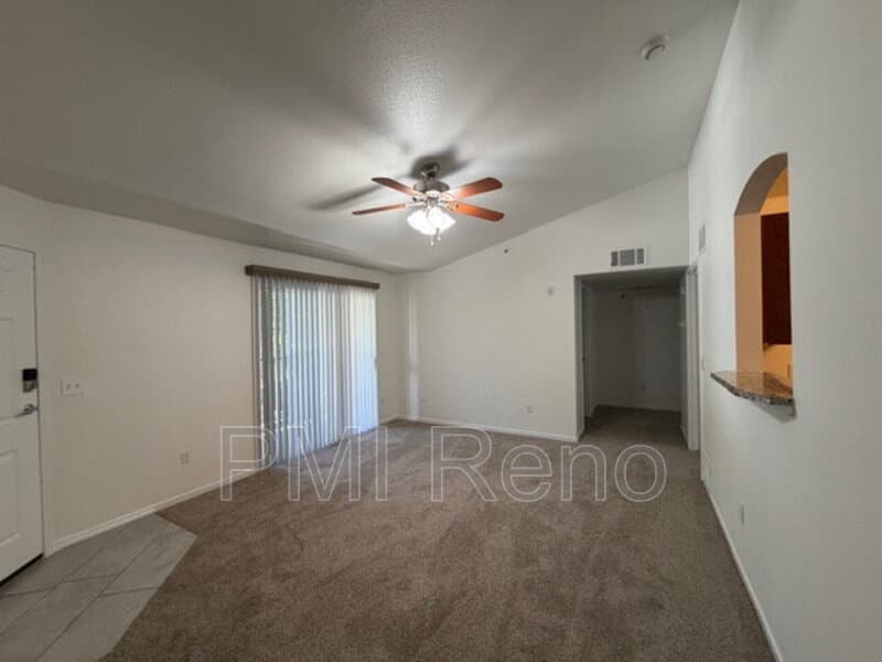 Reno Condo: 6850 Sharlands Ave