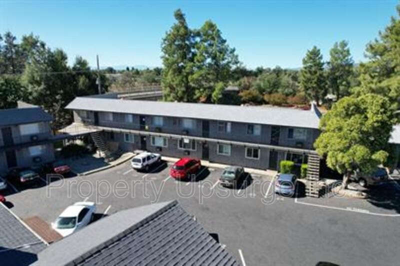 Redding Apartment: 3980 Churn Creek Rd