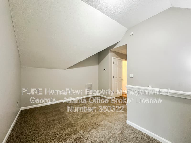 Villa Rica House: 5021 Serenity Point Ln