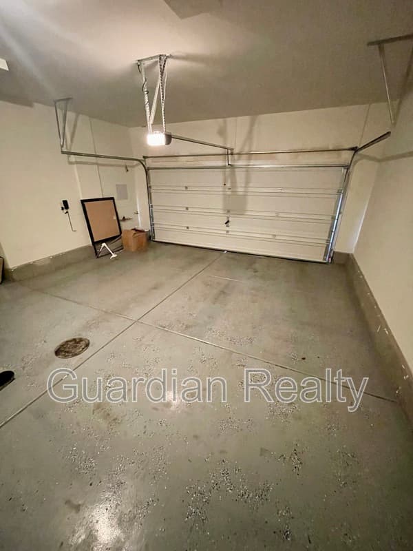 Henderson Townhome: 3189 Brynley Ave