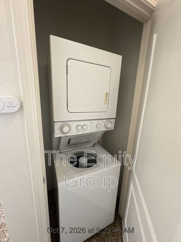 Visalia House: 2917 South Sallee Ct