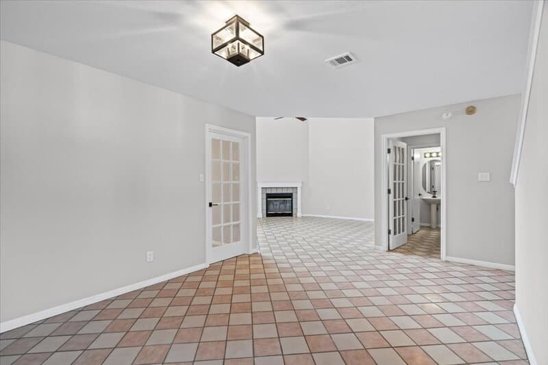 Austin Condo: 8800 Mariscal Canyon Drive