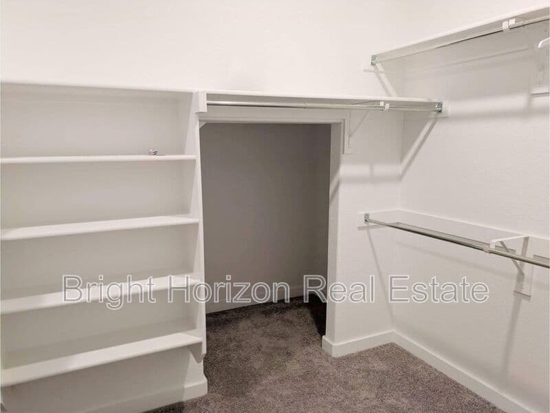 Fort Worth House: 2429 Linto Street