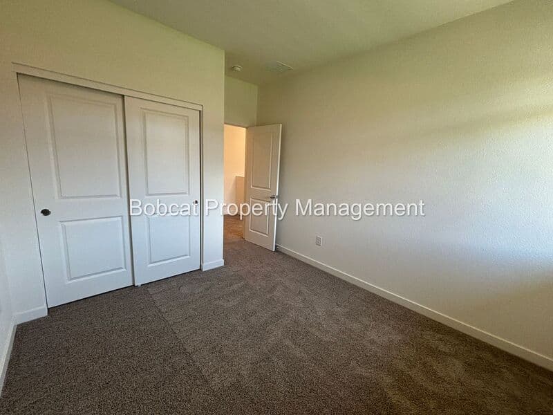 Carson City Townhome: 839 Centerville St