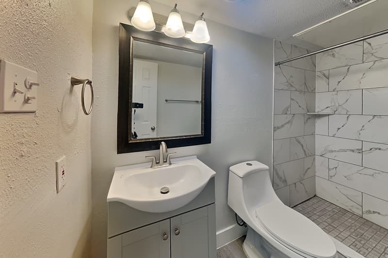 Garland House: 2803 Ursa Cir