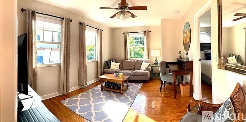 West Palm Beach House: 525 34th Street
