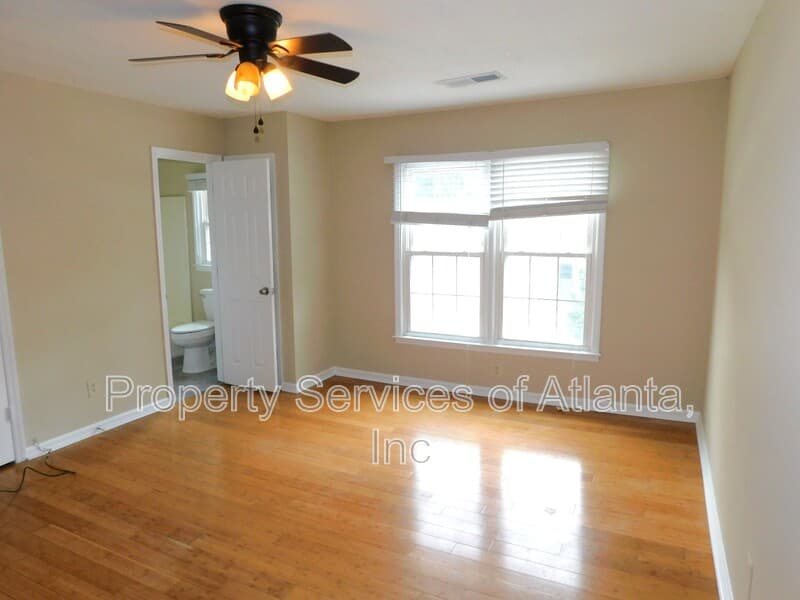 Roswell Townhome: 192 High Creek Dr